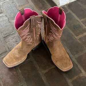 Ariat Leather Boots - Size 3.5
